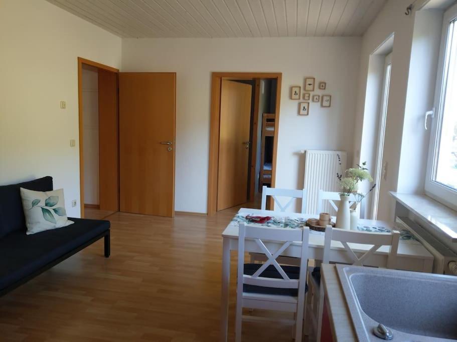Limabach - Oberfrohna Wald-Apartment מראה חיצוני תמונה